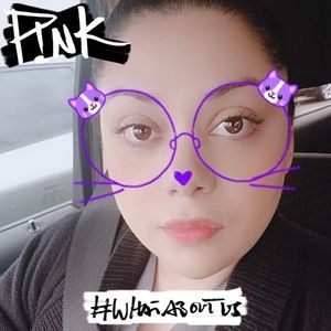 Meet your Posher, Crystal